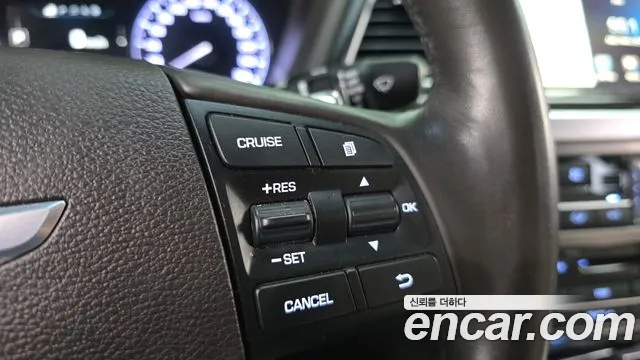 Hyundai Genesis 2015 thumb 9