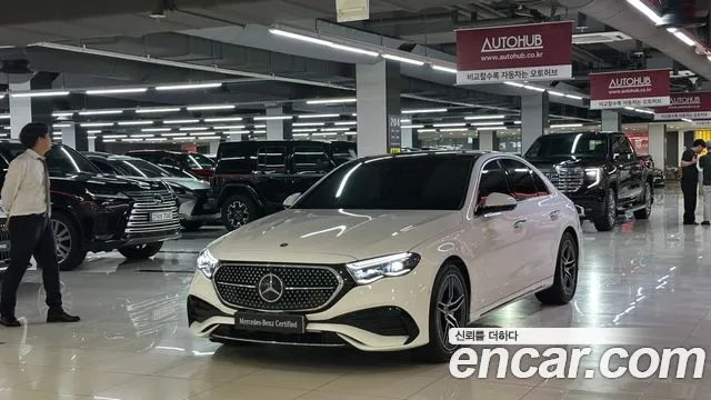 Mercedes-Benz E-Class 2025 thumb 7