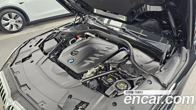 BMW 7 серии 2021 thumb 10