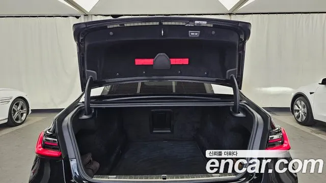 BMW 7 серии 2021 thumb 8