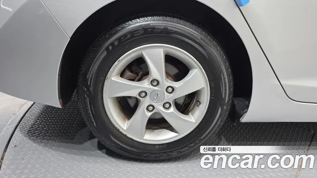 Hyundai Elantra 2013 thumb 6