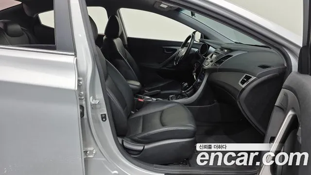 Hyundai Elantra 2013 thumb 7