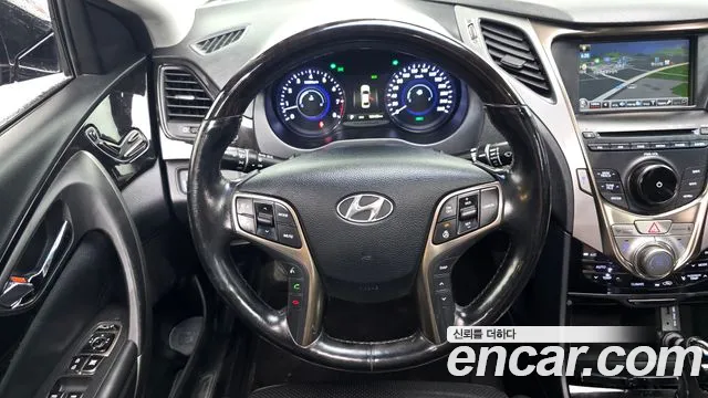 Hyundai Grandeur 2012 thumb 10