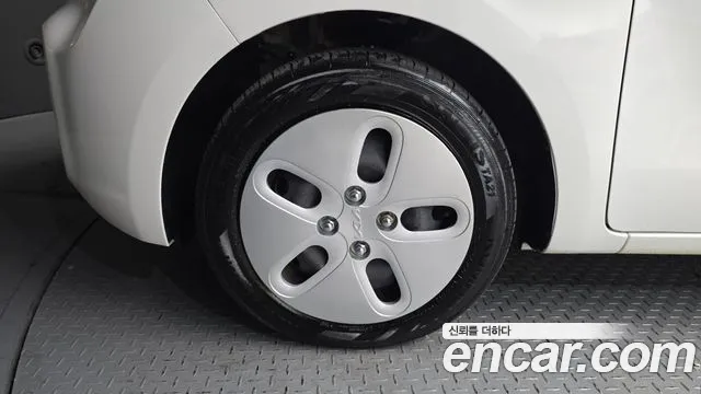 Kia Ray 2022 thumb 2