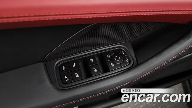 Porsche Panamera 2024 thumb 11
