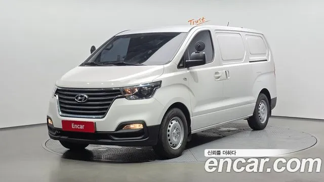 Hyundai Staria 2020 thumb 3