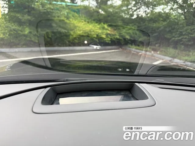 Genesis G90 2022 thumb 3