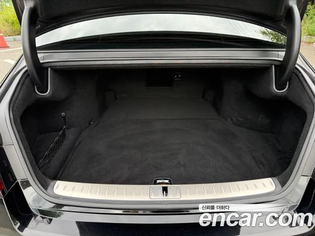 Genesis G90 2022 thumb 6