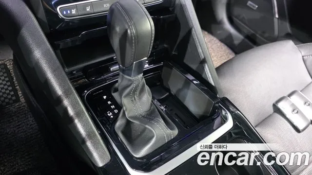Renault SM6 2017 thumb 2