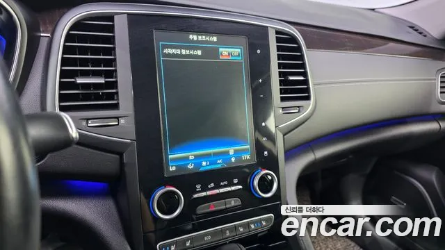 Renault SM6 2017 thumb 4