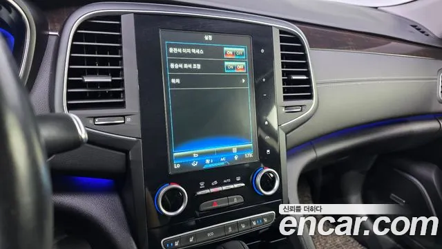 Renault SM6 2017 thumb 9
