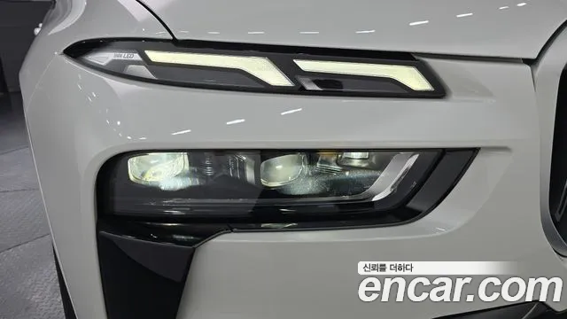 BMW X7 2024 thumb 4