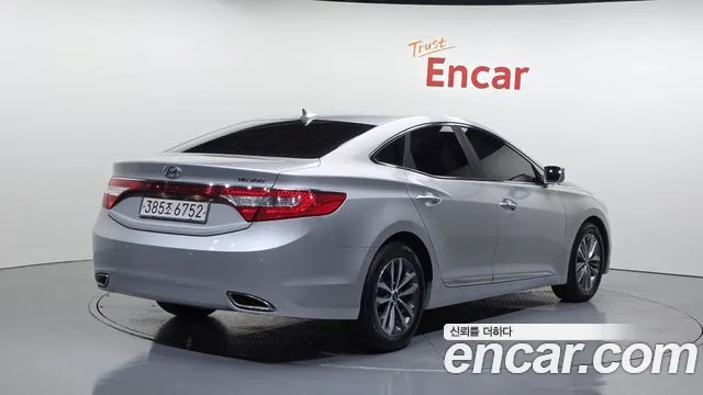 Hyundai Grandeur 2012 thumb 12