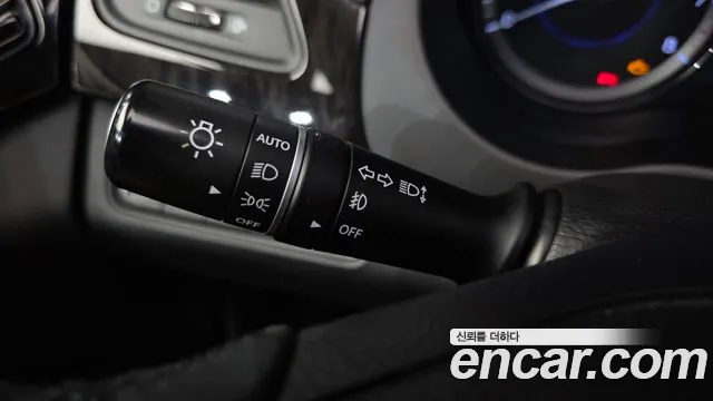 Hyundai Grandeur 2012 thumb 9