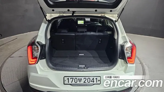 KGM Tivoli 2019 thumb 3