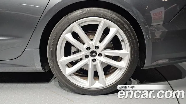 Audi A7 2025 thumb 2