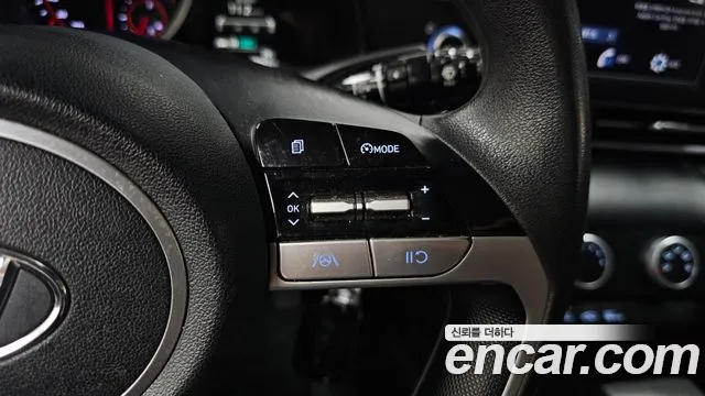 Hyundai Elantra 2022 thumb 12