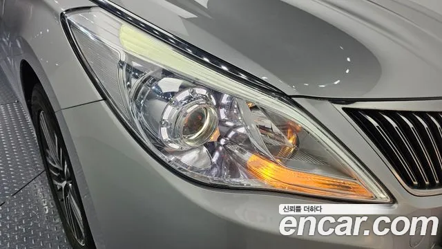 Hyundai Grandeur 2014 thumb 12