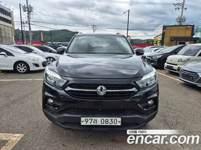 KGM Rexton 2019 thumb 3