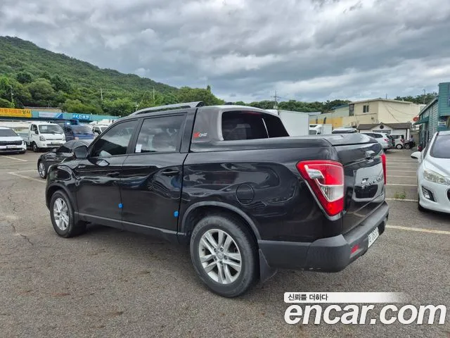 KGM Rexton 2019 thumb 11