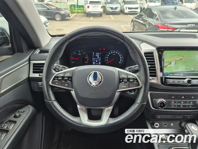 KGM Rexton 2019 thumb 4