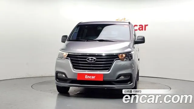 Hyundai Staria 2018 thumb 10