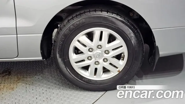 Hyundai Staria 2018 thumb 3