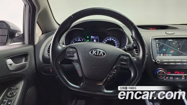 Kia K3 2016 thumb 6