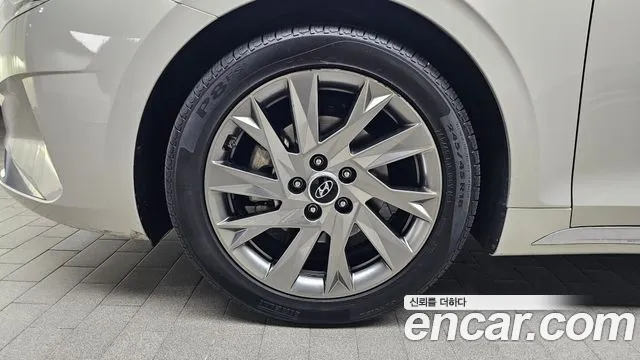 Hyundai Grandeur 2020 thumb 3