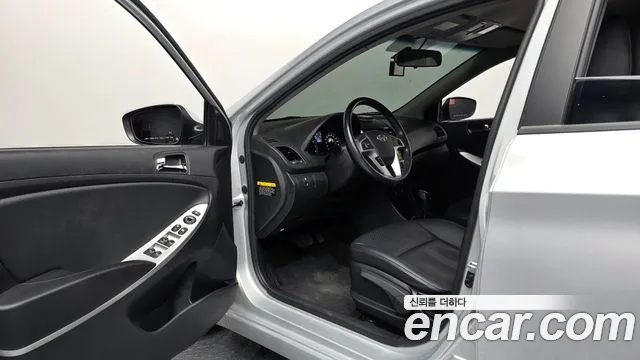 Hyundai Accent 2014 thumb 11