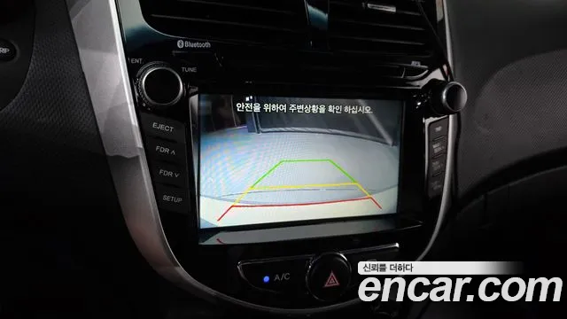 Hyundai Accent 2014 thumb 6
