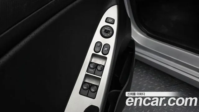 Hyundai Accent 2014 thumb 9