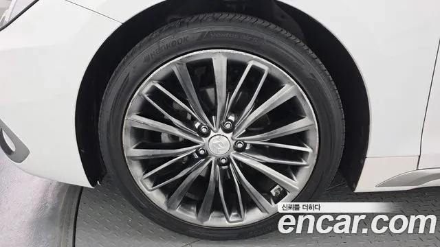 Hyundai Grandeur 2017 thumb 10