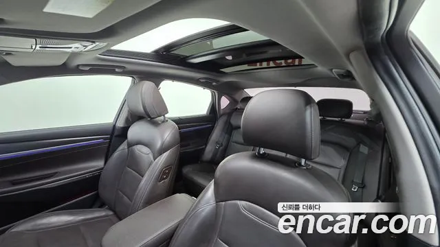 Hyundai Grandeur 2017 thumb 11