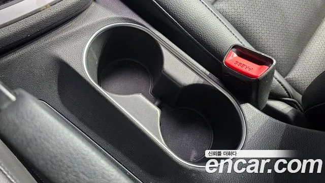 Hyundai Avante 2016 thumb 6