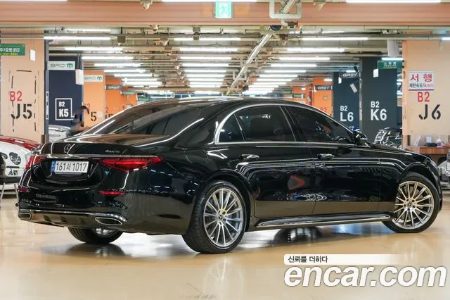 Mercedes-Benz S-Class 2021 thumb 5