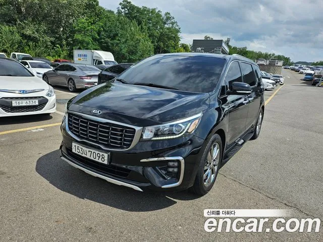 Kia Carnival 2018 thumb 6
