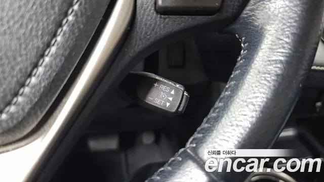 Toyota RAV4 2015 thumb 10