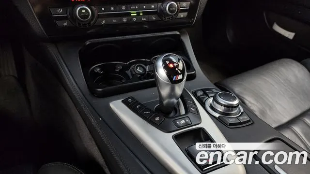 BMW M5 2012 thumb 7