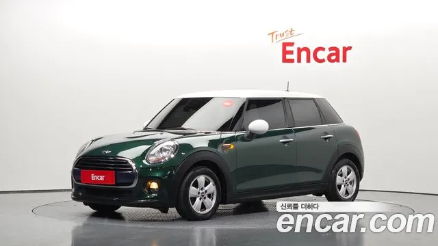 Mini Cooper 2017 thumb 5
