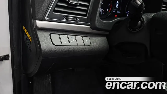 Hyundai Avante 2016 thumb 7