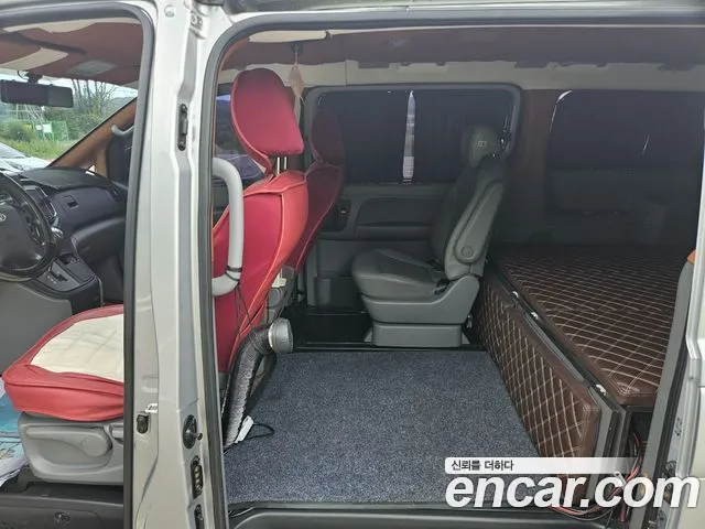 Hyundai Staria 2016 thumb 5