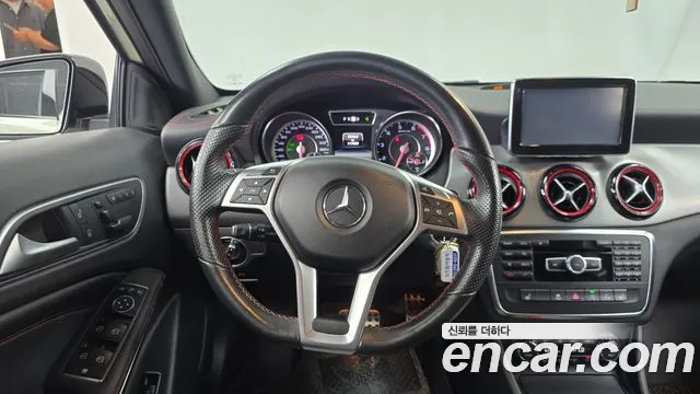 Mercedes-Benz A-Класс 2015 thumb 9