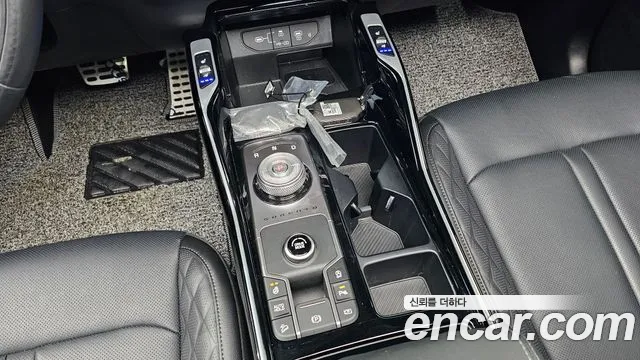 Kia Sorento 2024 thumb 10