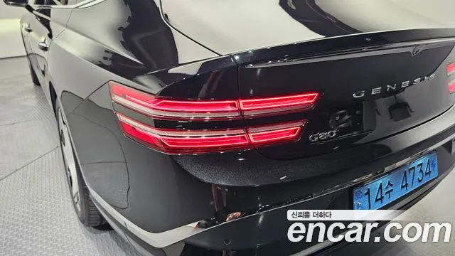 Genesis G80 2024 thumb 8