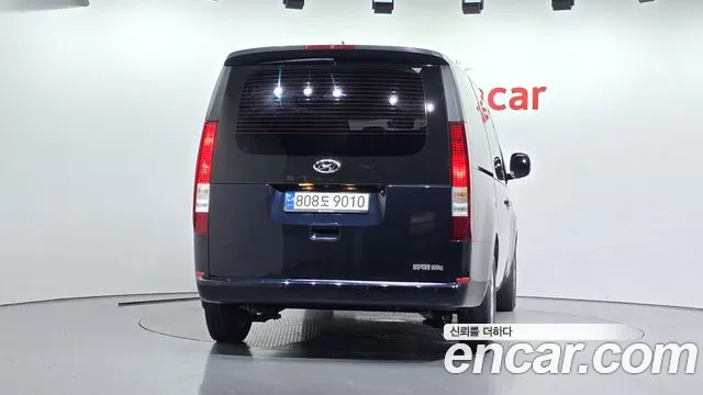 Hyundai Staria 2022 thumb 5