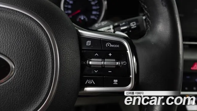 Kia Carnival 2020 thumb 10