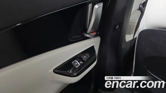Kia Carnival 2020 thumb 7