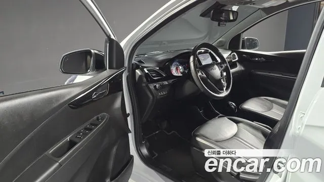 Chevrolet Spark 2021 thumb 2