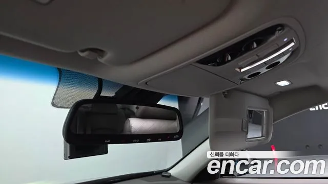 Kia Hybrid 2019 thumb 6